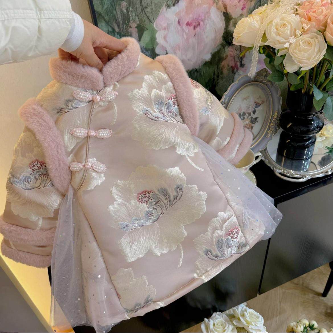 加绒加厚女童冬季连衣裙拜年服图片