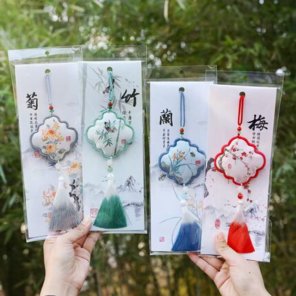 端午节梅兰竹菊刺绣香包四君子文创景区纪念品汉服荷包车载挂件
