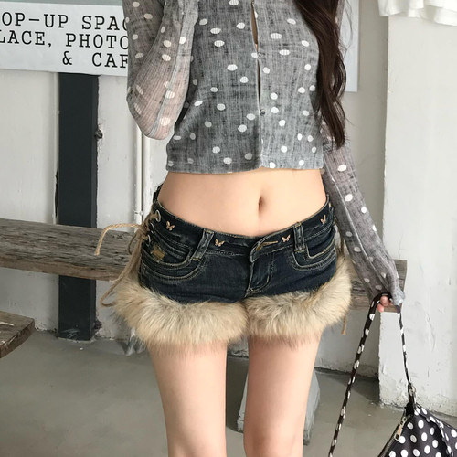 大码美式复古辣妹蝴蝶毛绒短裤