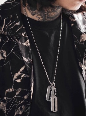 Metalize不锈钢圆珠链双刀片项链