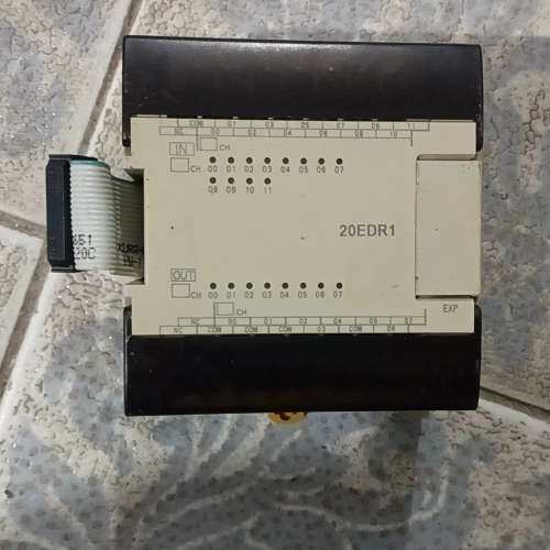 （维修议价）PLC 扩展 CPM1A-20EDR1，1台 实物拍摄