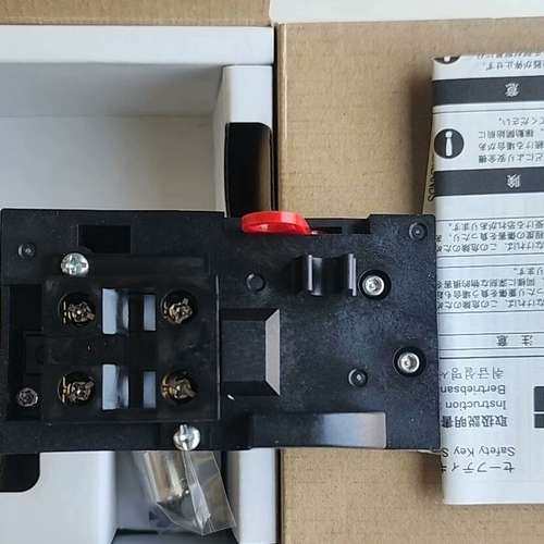 （维修议价）欧姆* 电磁锁安全选择开关 A22LK-2RLA-22-