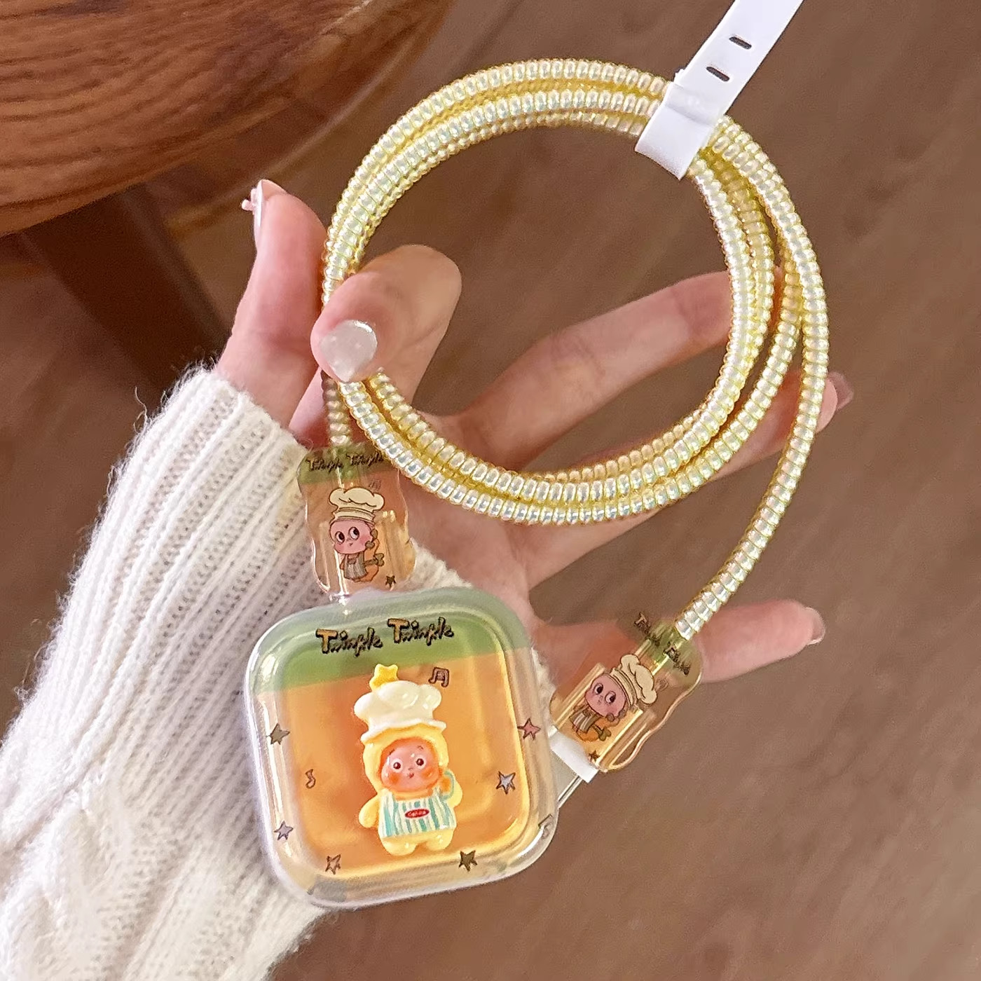 适用苹果40W充电器保护套iphone16/17防折断断裂修复15可爱咬线器