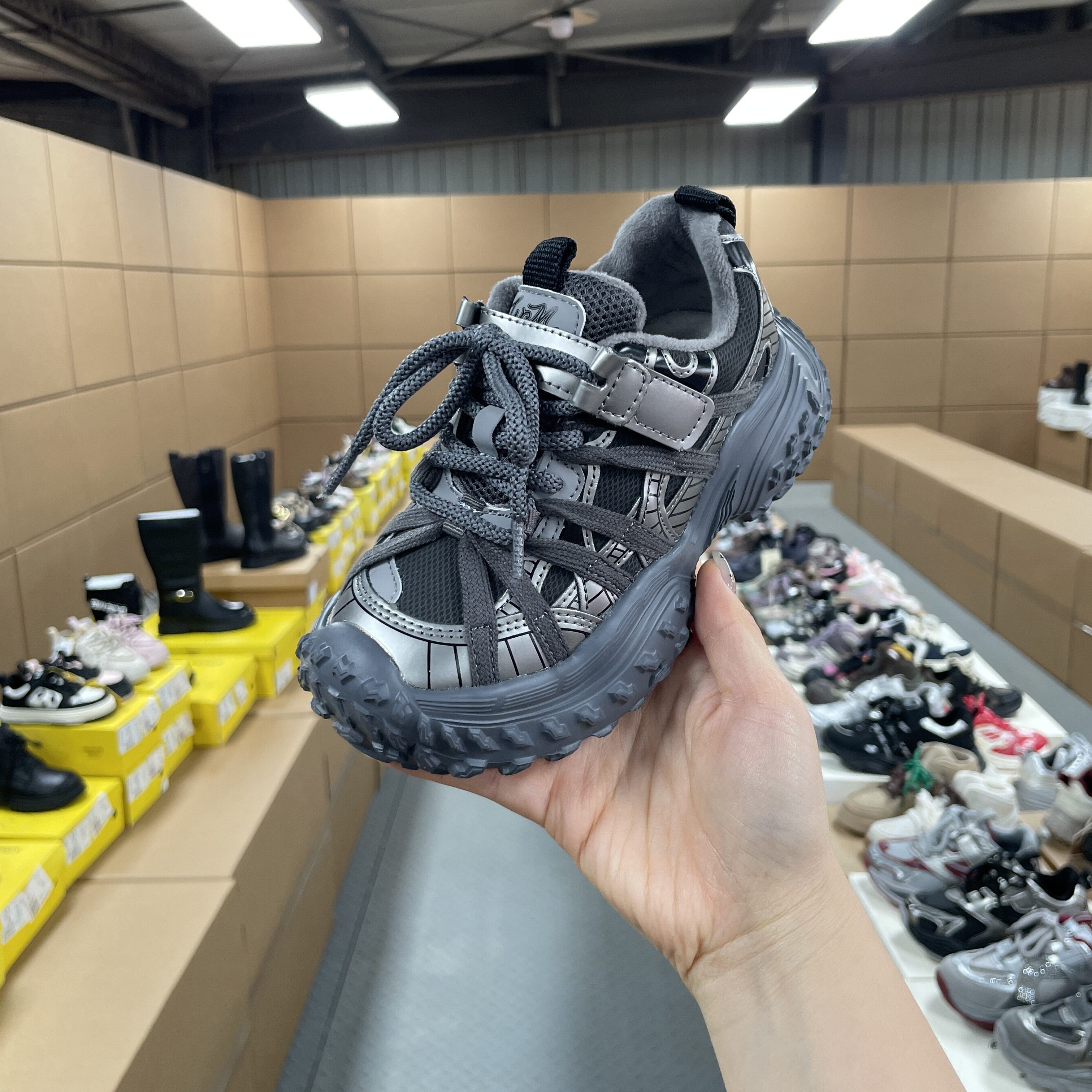 2455828儿童加绒运动鞋  男女童鞋 国内大品牌童鞋同厂出品,童鞋/婴儿鞋/亲子鞋,运动鞋,淘宝优惠券,粉丝福利购,淘宝优惠卷