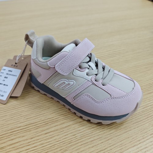 2433107儿童四季运动鞋阿甘鞋潮流线下实体款