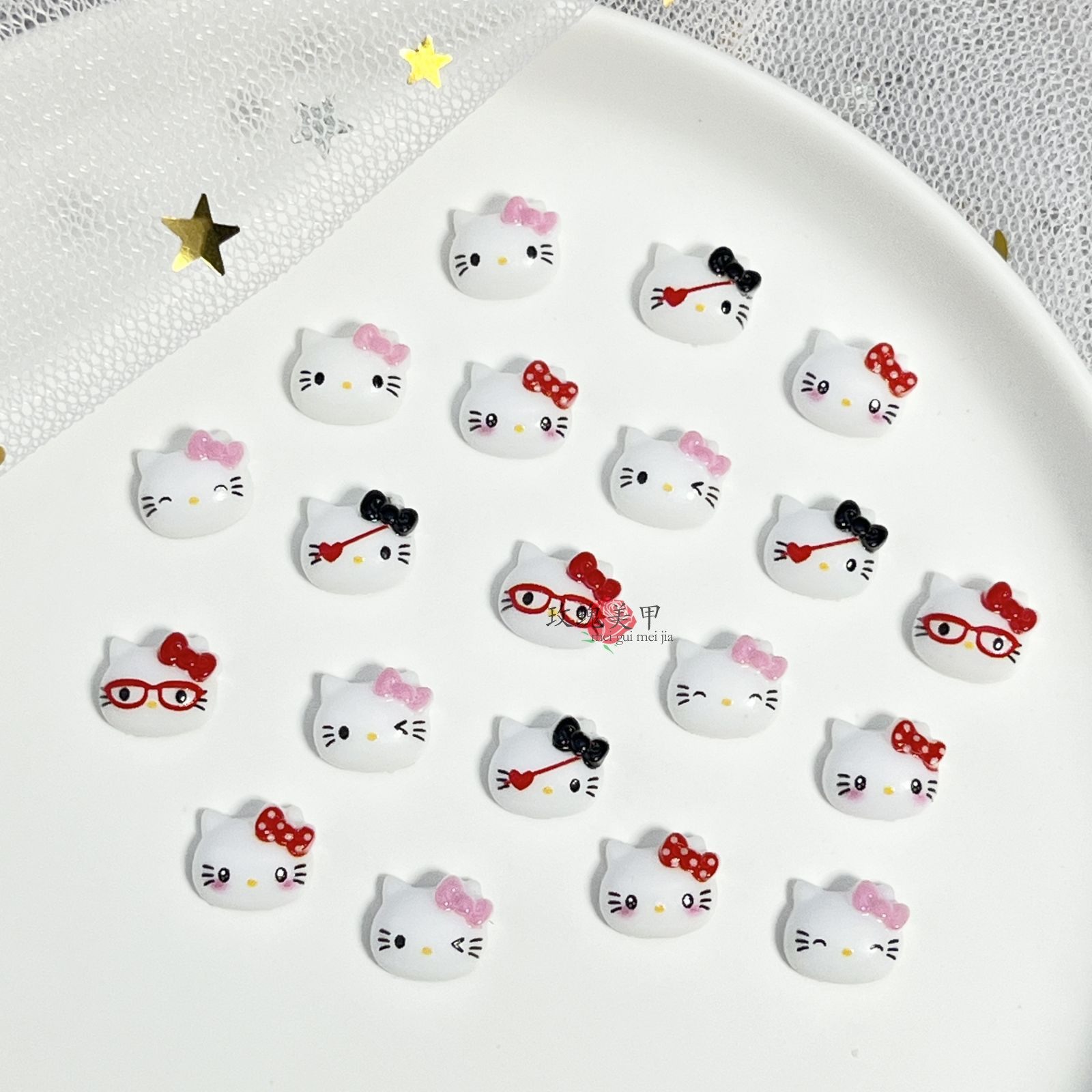 卡通眼镜kt猫头美甲钻饰diy发卡猫咪树脂贴片 儿童穿戴甲美甲饰品,彩妆/香水/美妆工具,美甲工具,淘宝优惠券,粉丝福利购,淘宝优惠卷