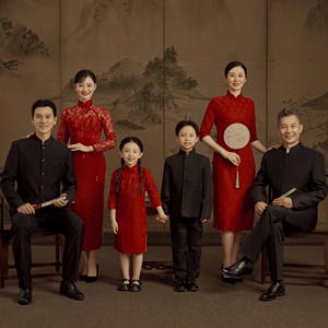 一家六口复古拍照全家福旗袍套装