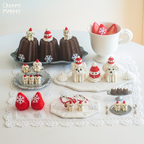 CreamyMarket一朵奶油草莓小狗圣诞甜点摆件可露丽首饰收纳配饰