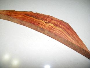 海南黄花梨老料水波纹满荧光手把件木料梳子料笔架山佛珠手串A