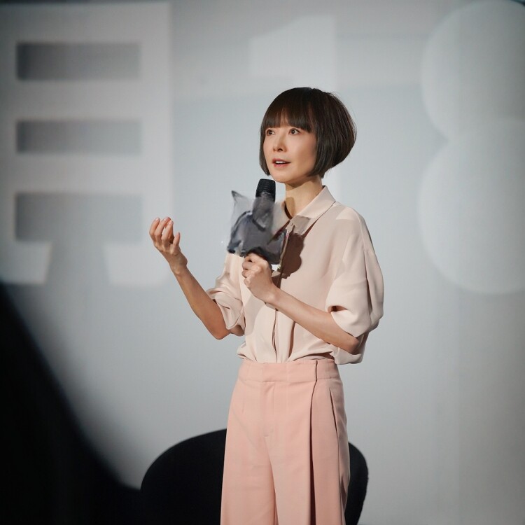 高端定制浅粉色真丝衬衫+阔腿长款通勤OL套装春夏干练