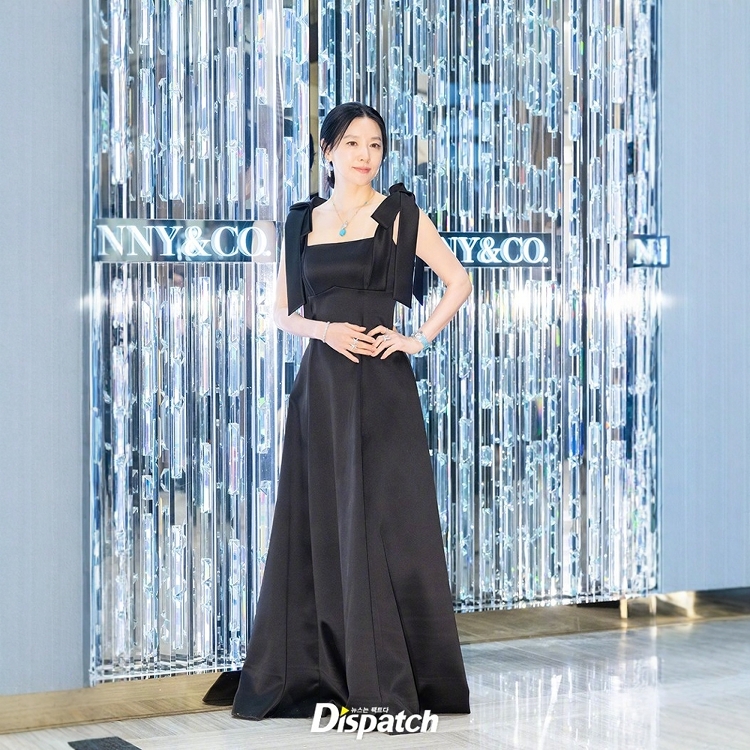 明星李英爱同款黑色方领丝缎礼服裙长款开叉优雅气质赫本风连衣裙