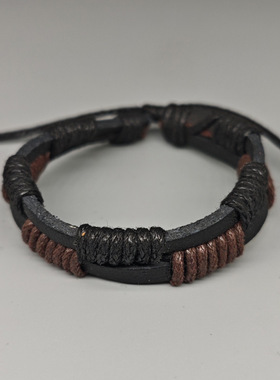 网红男士手饰简约复古编织皮革手链时尚小众设计学生饰品可调手环