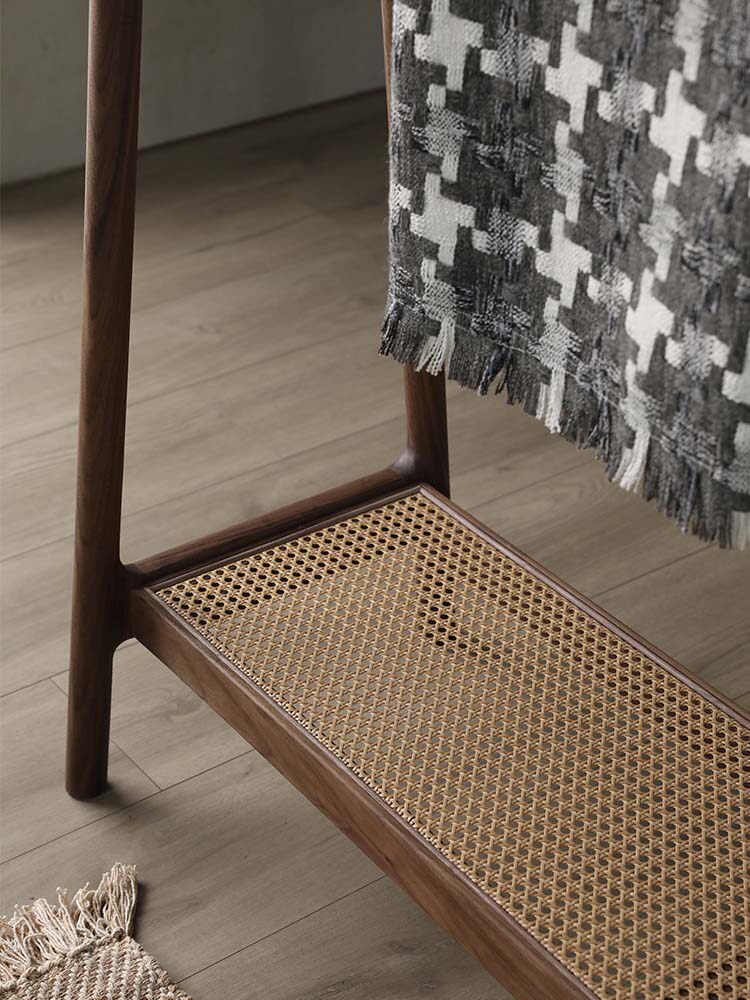 Solid Wood Clothes Rack - Taobao product photo 3