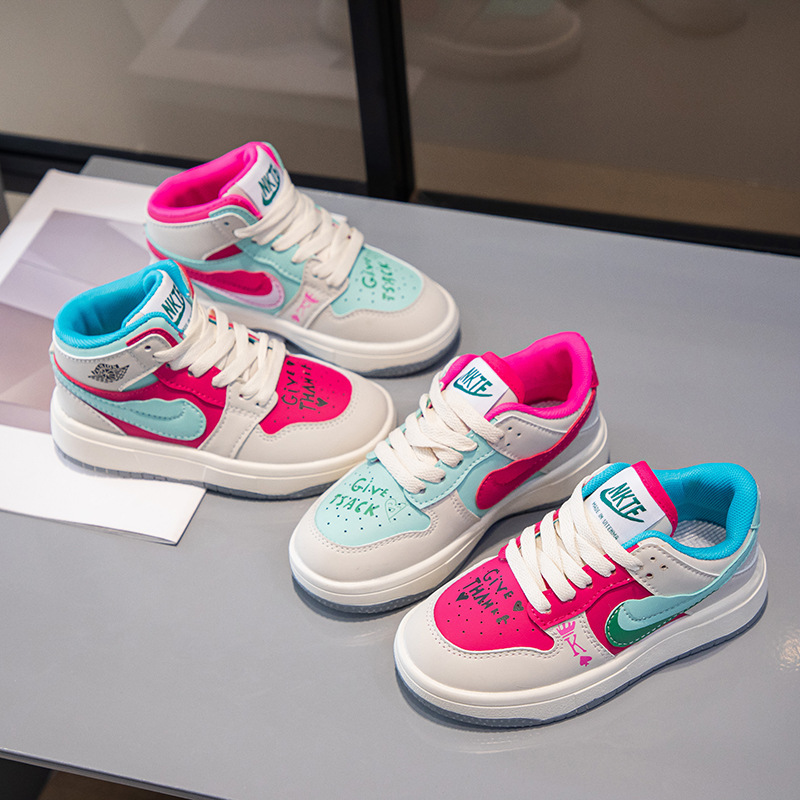 流行新款儿童鸳鸯鞋新款女童时尚板鞋透气男童运动鞋中大童休闲鞋