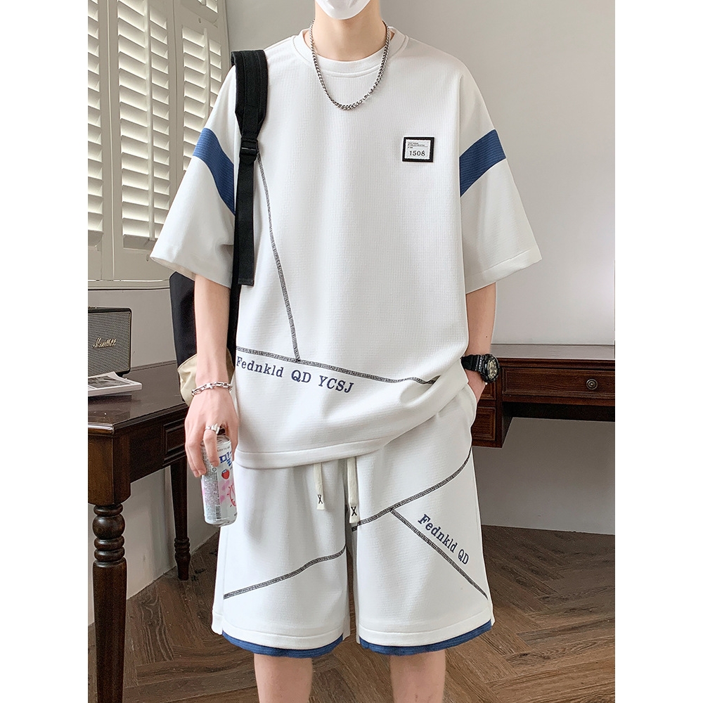 今年潮牌夏季冰丝薄款t恤男生高中初中生短袖短裤青少年大童休闲