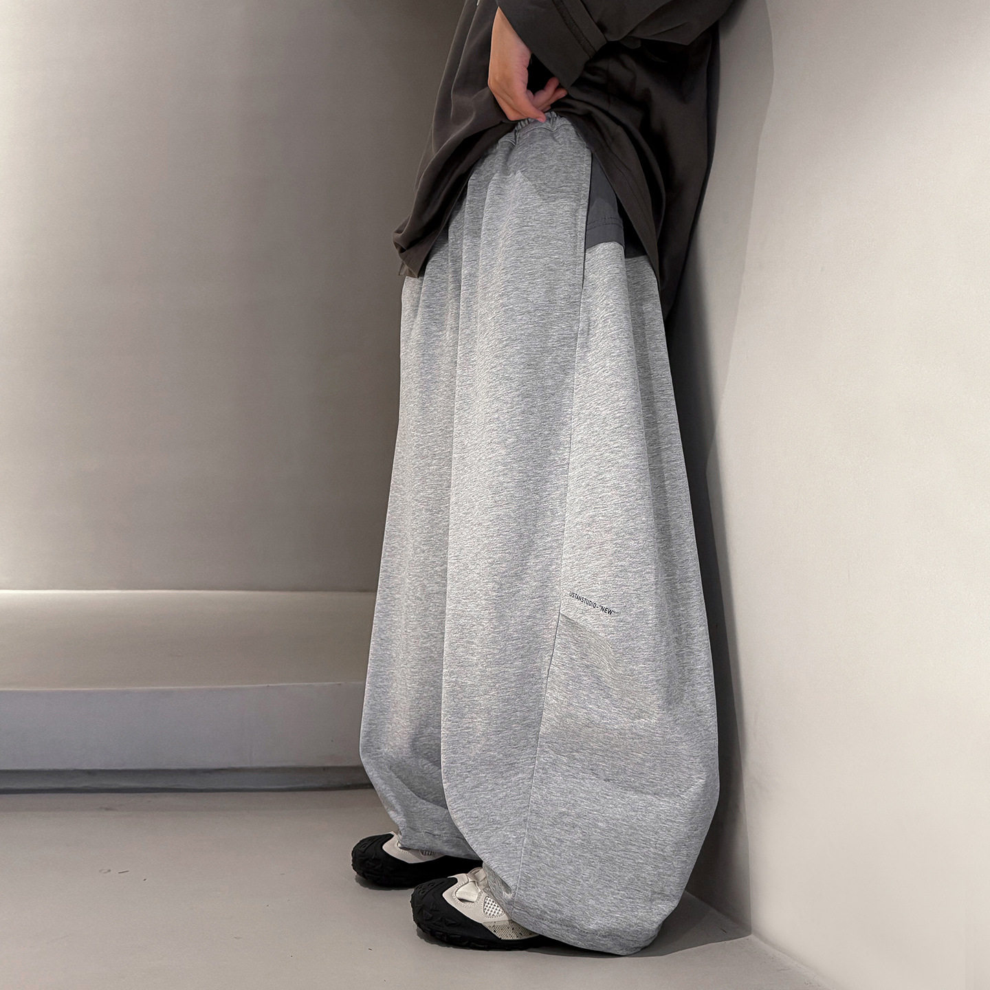 进口男童裤子款新款中大儿童装运动卫裤男孩装直筒阔腿裤潮