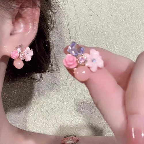 德国新款气质镶钻猫眼石水晶花朵耳钉女日韩清新甜美森系耳环网红
