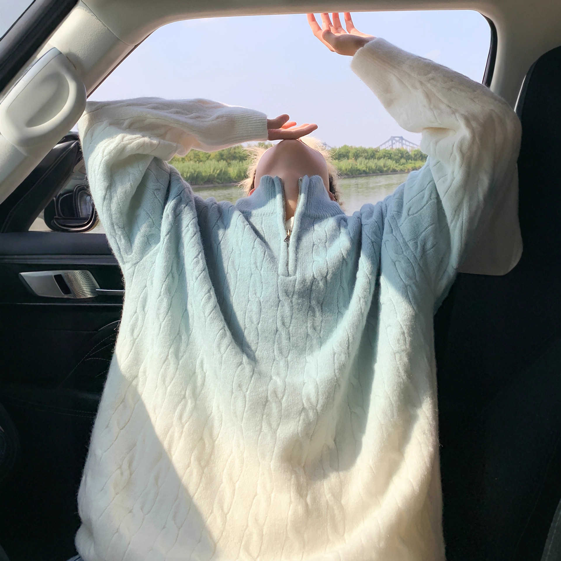 明星同款青少年渐变加厚毛衣新款男孩套头保暖半拉炼针织衫帅气线