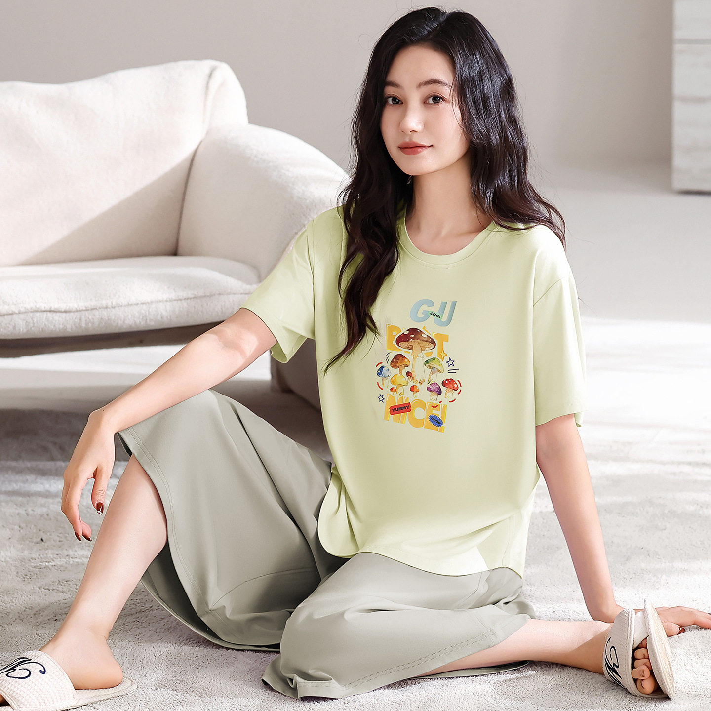 德国带胸垫睡衣女夏季莫代尔棉短袖七分裤薄款休闲阔腿裙裤家居服