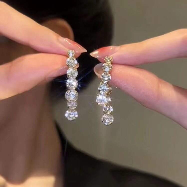 撤柜一款多戴前后式水钻耳环女轻奢气质高级感小众设计时尚耳饰