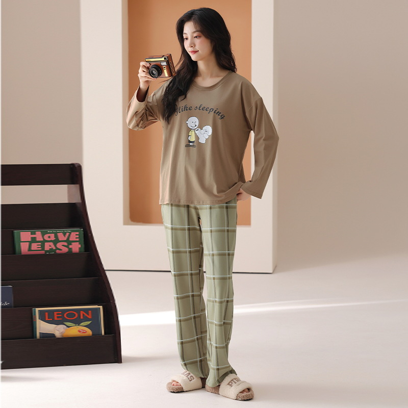 流行新品A带胸垫纯棉睡衣女韩版宽松卡通简约休闲长袖长裤家居服