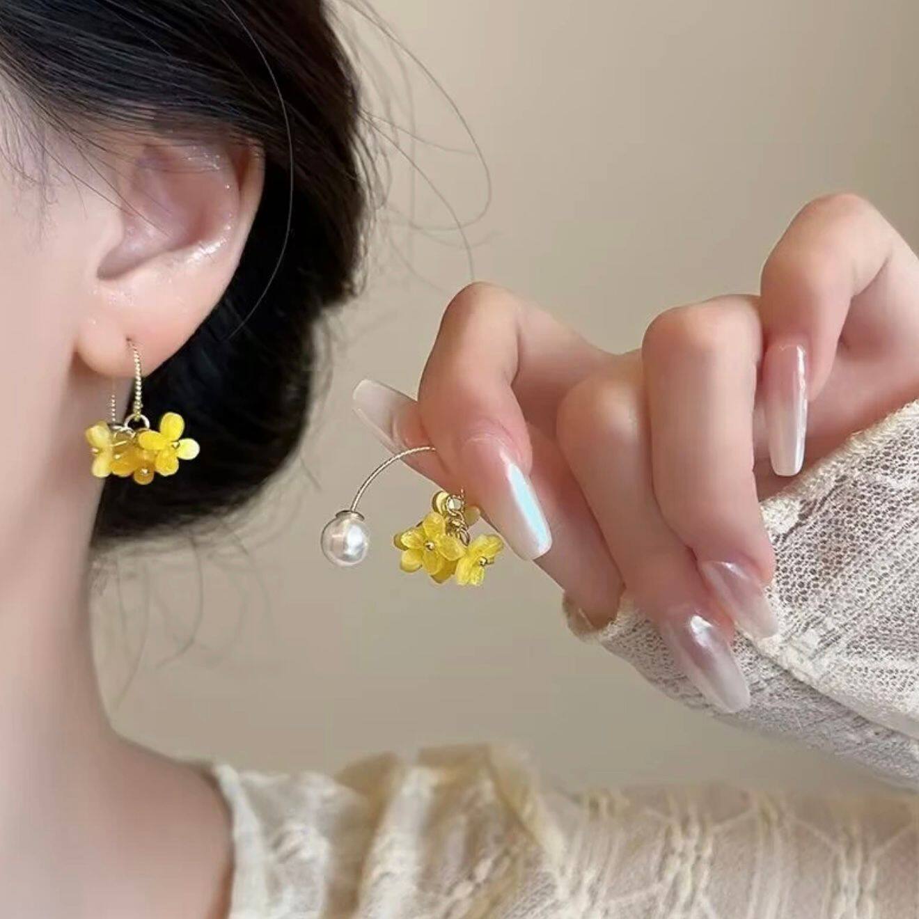 撤柜超仙花花珍珠耳环女甜美温柔小众设计耳坠温柔复古百搭显脸瘦