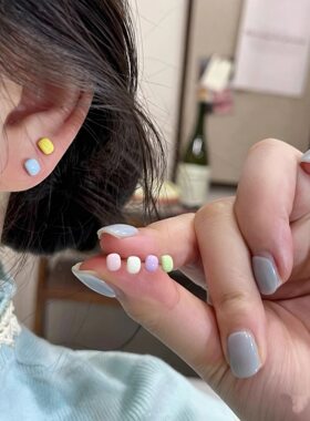 德国甜美马卡龙糖果色耳钉女新款爆款耳环彩色小巧百搭六件套耳饰