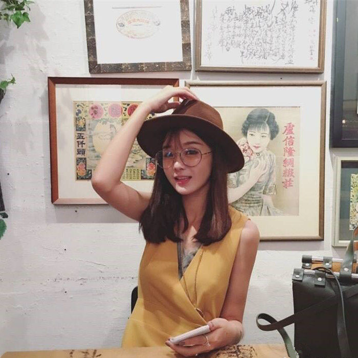 Perruque Long cheveux raides - Ref 2609153 Image 4