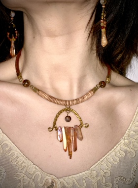 原创设计手工天然石项链女小众设计感高级轻奢锁骨链