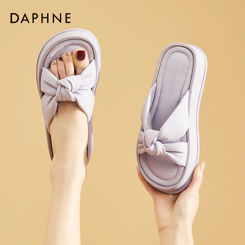 达芙妮女鞋夏季外穿沙滩凉拖鞋女