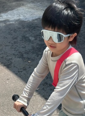 儿童墨镜骑行眼镜男童太阳镜宝宝登山护目镜女童防风遮阳防紫外线