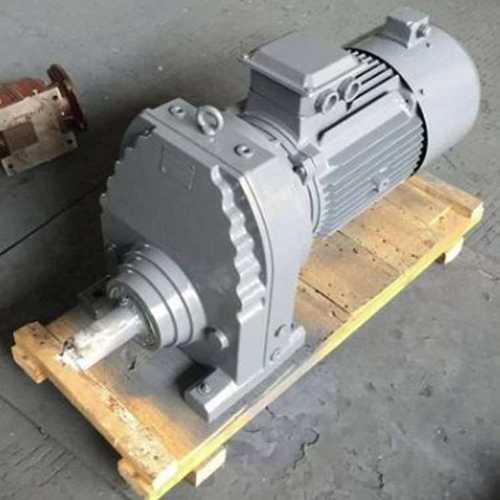 泰兴减速机现货供应RX107斜齿轮减速机