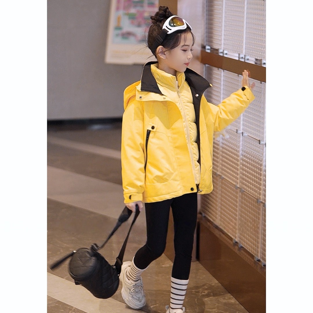 2025新款女童冬装冲锋衣三合一羽绒棉服三防小女孩棉袄中大童棉衣