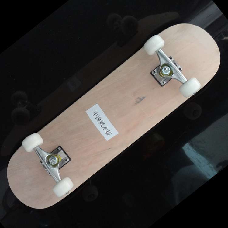 Skateboard pour homme femme enfant - Ref 2598373 Image 3