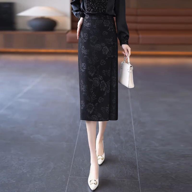 黑色国风半身裙女春秋2025新款高腰开叉一步裙新中式女装包臀裙子