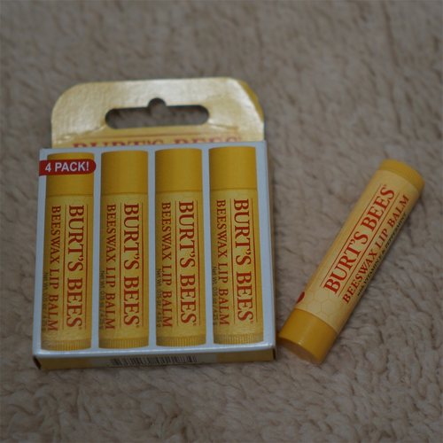 现货美国Burt'sBees保湿润唇膏