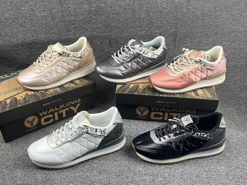 岩乐轻便软底女士运动鞋阿甘鞋