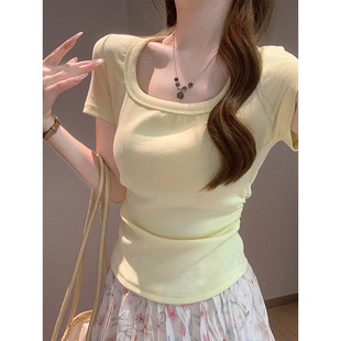 上衣 T恤女正肩大U领露锁骨褶皱收腰短款 夏季 温柔风奶黄色方领短袖