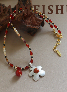 马年复古时尚气质百搭红色花朵玛瑙串珠项链轻奢感新年锁骨链