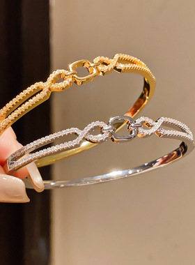 18k真金电镀锆石水滴镂空手镯轻奢感手环精致气质几何手饰女