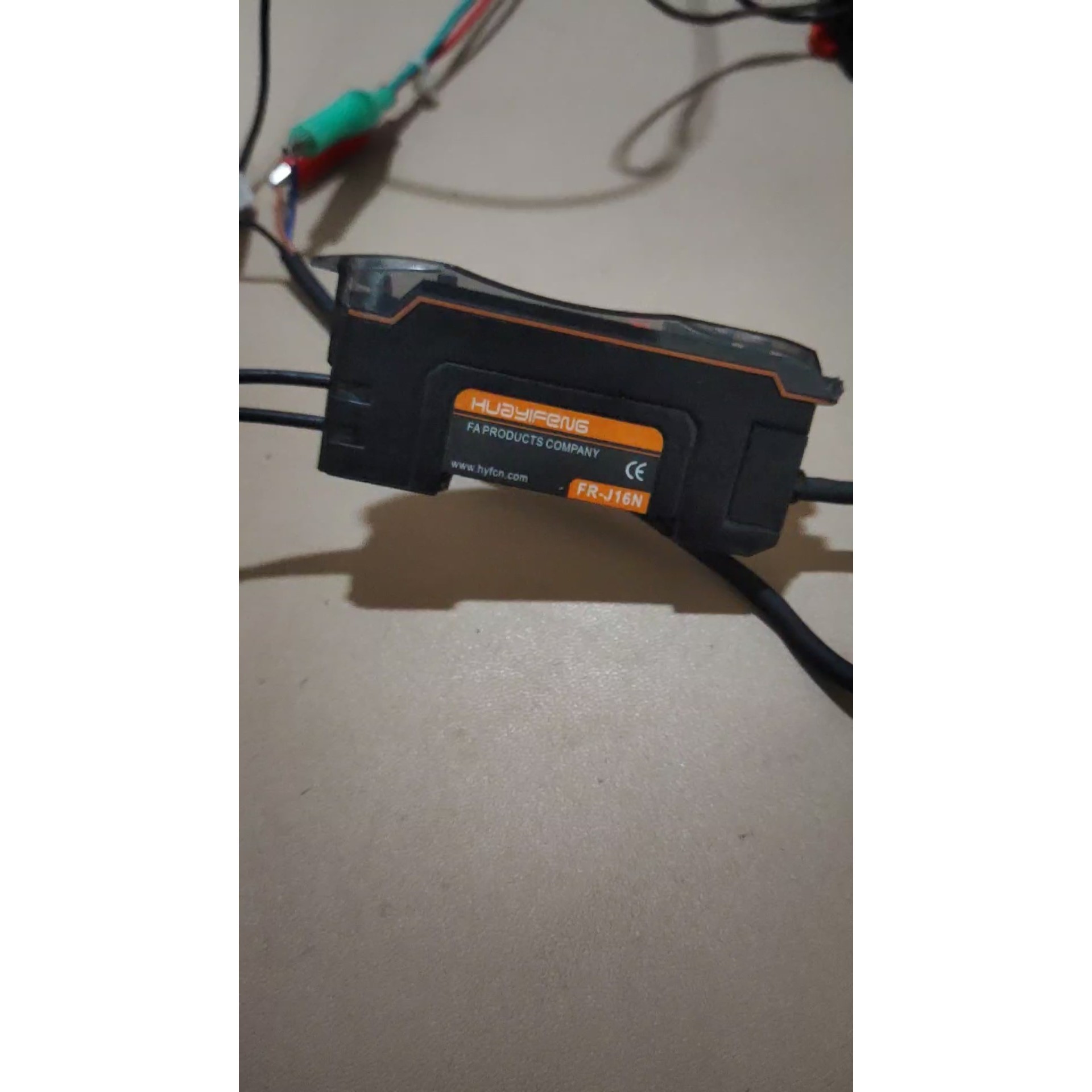 华怡丰光纤放大器FR-J16N光纤放大器传感器,已测试,功能 备件议价