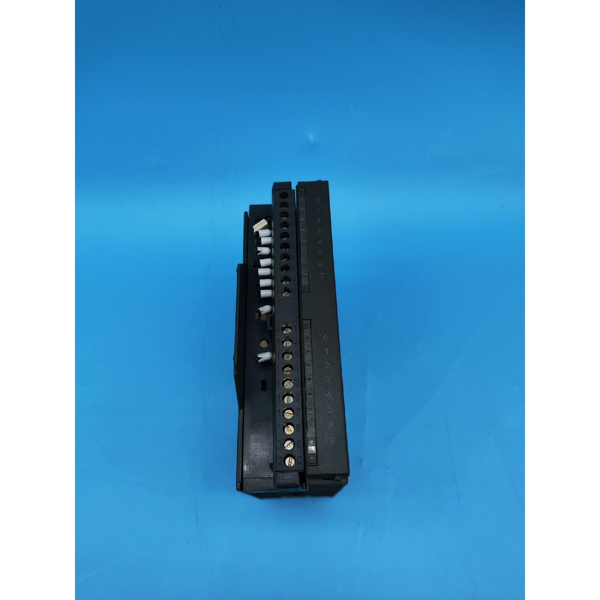 SIEMENS西门子6ES7321-1BH02-0AA0模块 备件议价