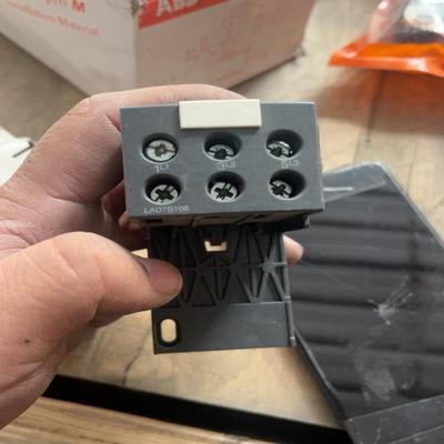 检测施耐德热过载继电器 LRD导轨安装底座LAD7B1 咨询