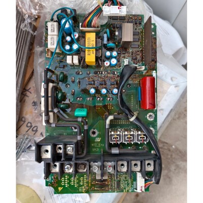 安川变频器驱动板YPHT31613-1CETP71217议价 维修