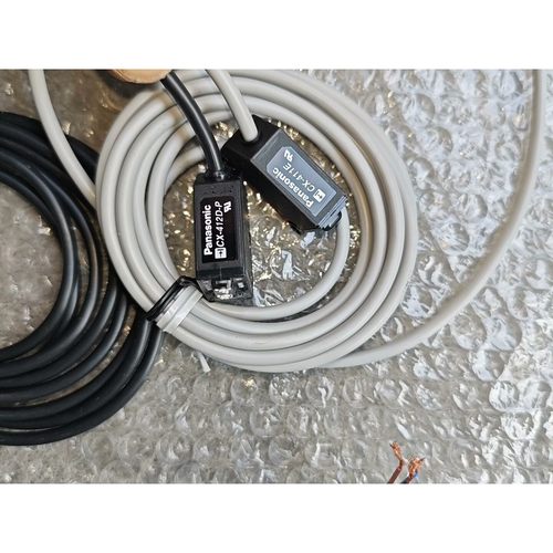 松下光电,CX-412D-P,CX-411E,各一个,未使用备件议价