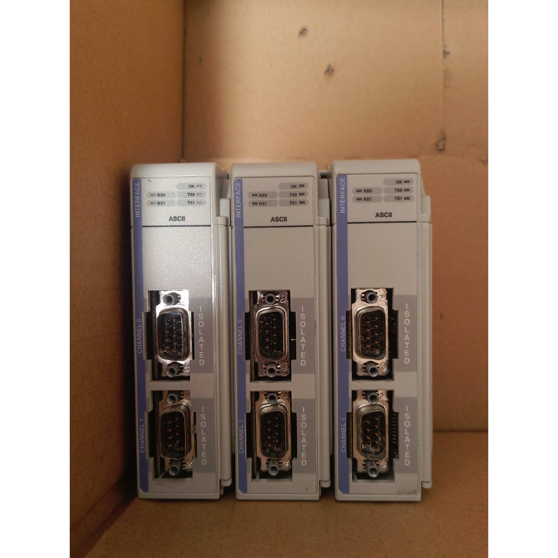 1769-ASCII 成色漂亮 需要请联系 AB 罗备件议价