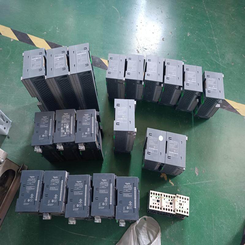 检测施耐德PLC，接触器    TM200C60R（5 咨询