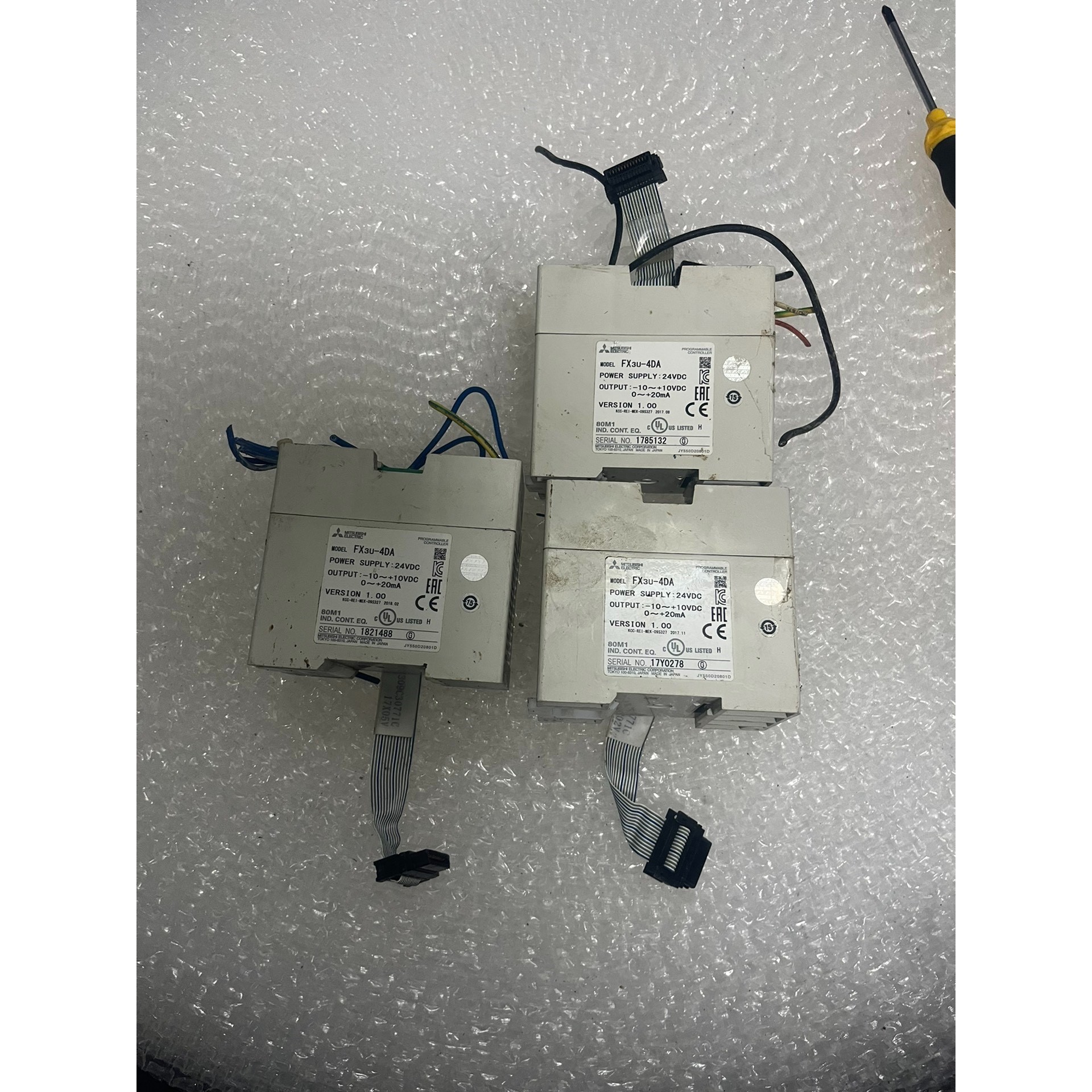FX3U-4DA二手拆机三菱模块实物图拍摄功能包好,标价单价维修咨询