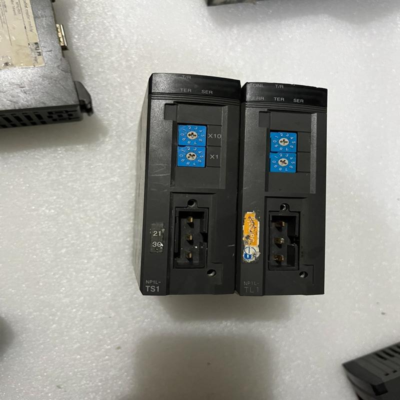 NP1L-TS1 二手拆机富士PLC模块实物图拍摄维修 议价