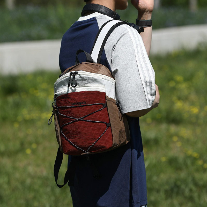 红鹮鸟户外轻量徒步登山双肩包